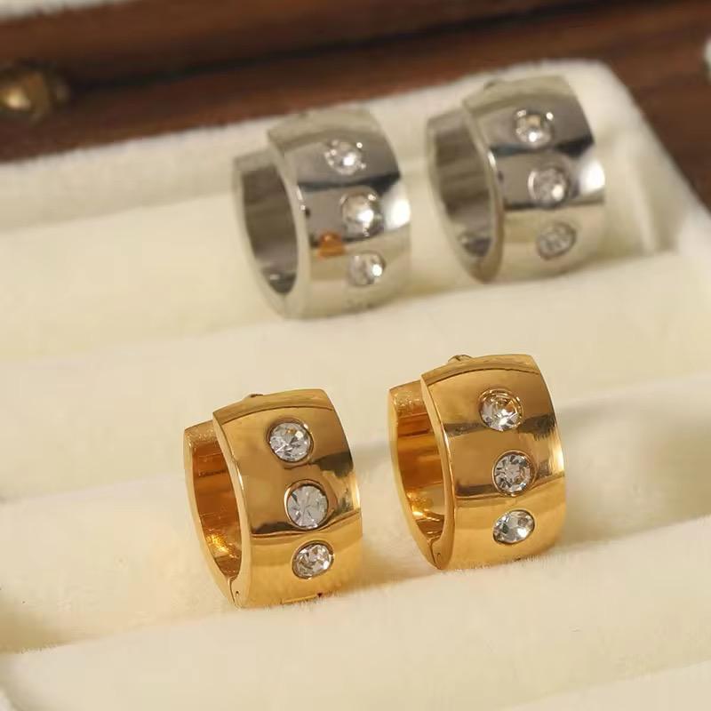 18K Gold Plated Hop Earrings